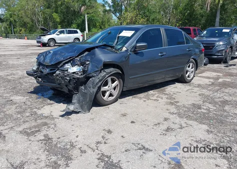 2005 Honda Accord 2.4 Ex z USA, uszkodzony, nr VIN 1HGCM567X5A173921